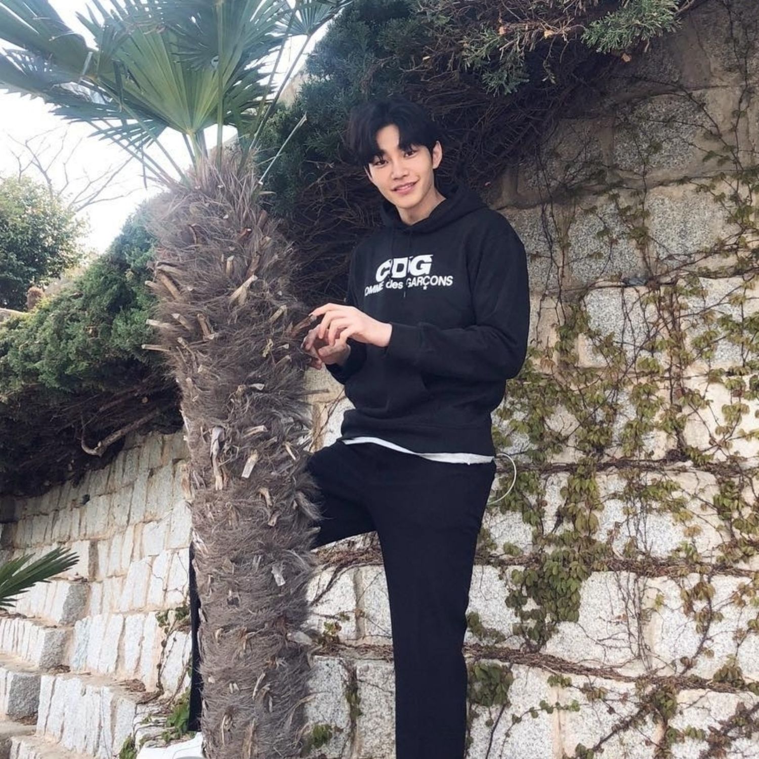 Behind-the-scenes cut of Kim Jaeyoung