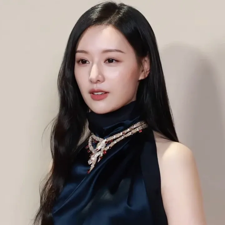 A moment captured by a fan of Kim Jiwon