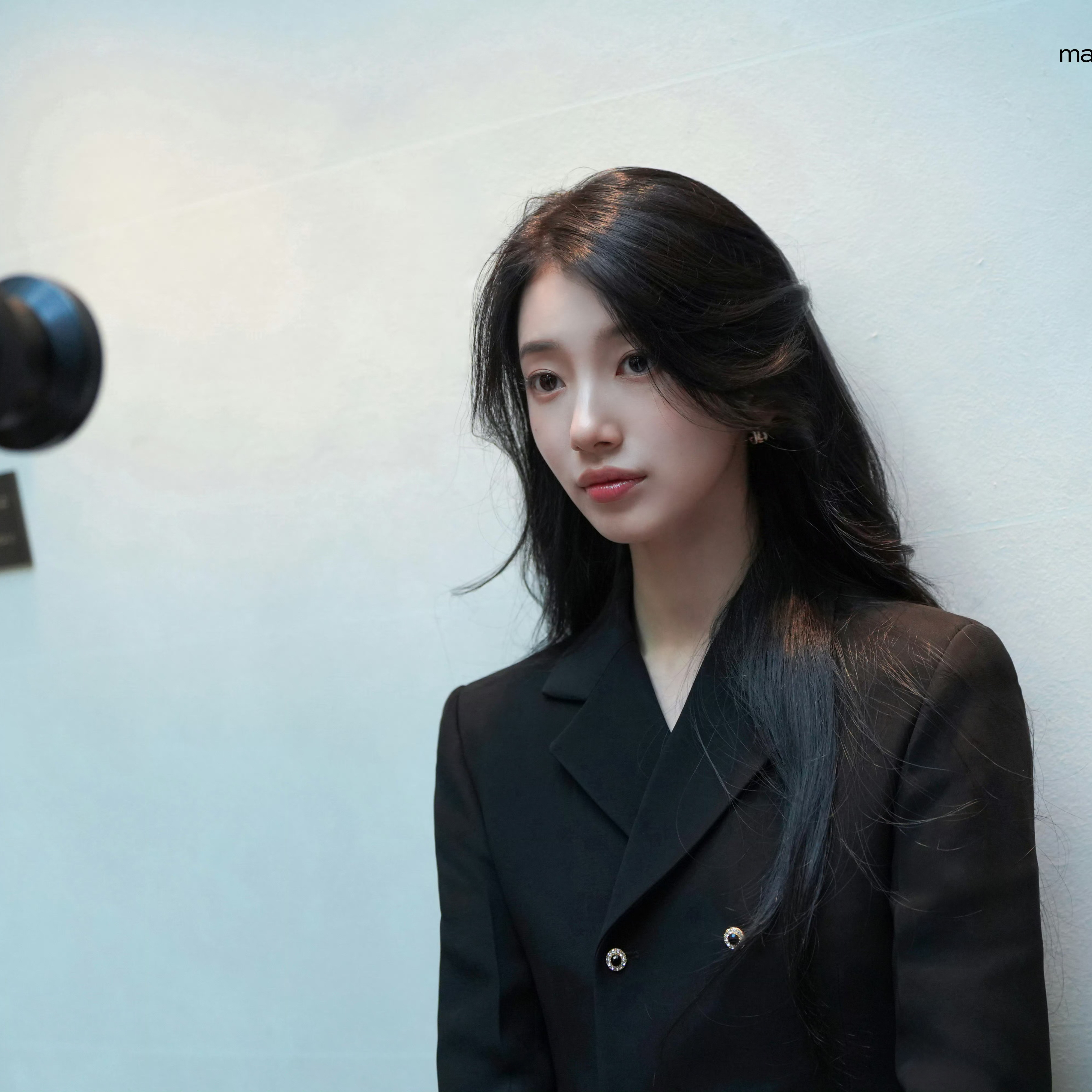Behind-the-scenes cut of Bae Suzy