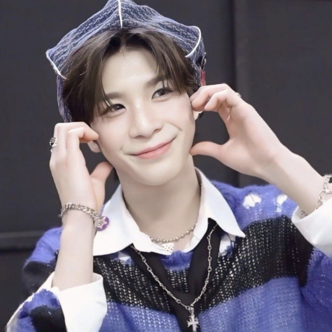 Cuplikan di balik layar dari Jeong Dongwon