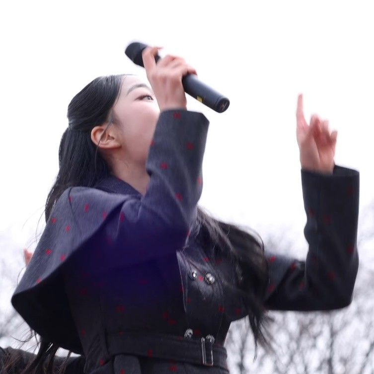 김태연의 비하인드 컷