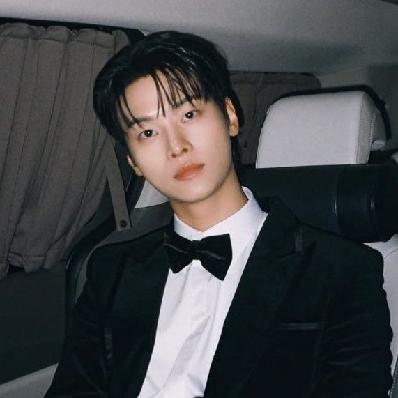 Latest photo of Cha Hakyeon (N)