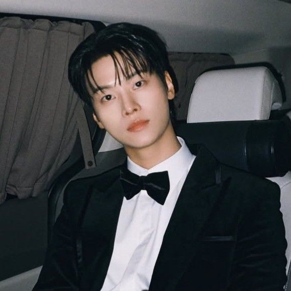 Representative photo of Cha Hakyeon (N) showing their charm