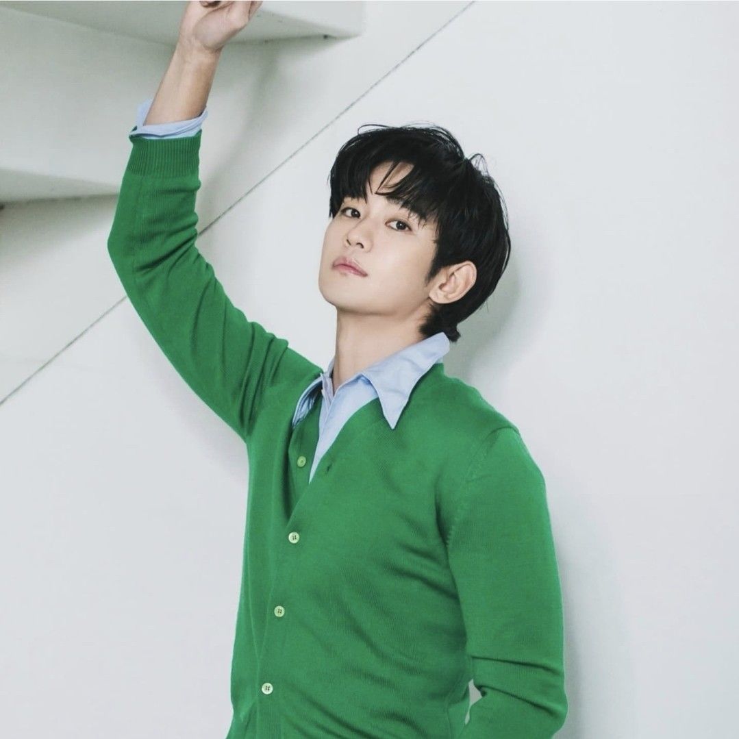 金秀贤的幕后花絮