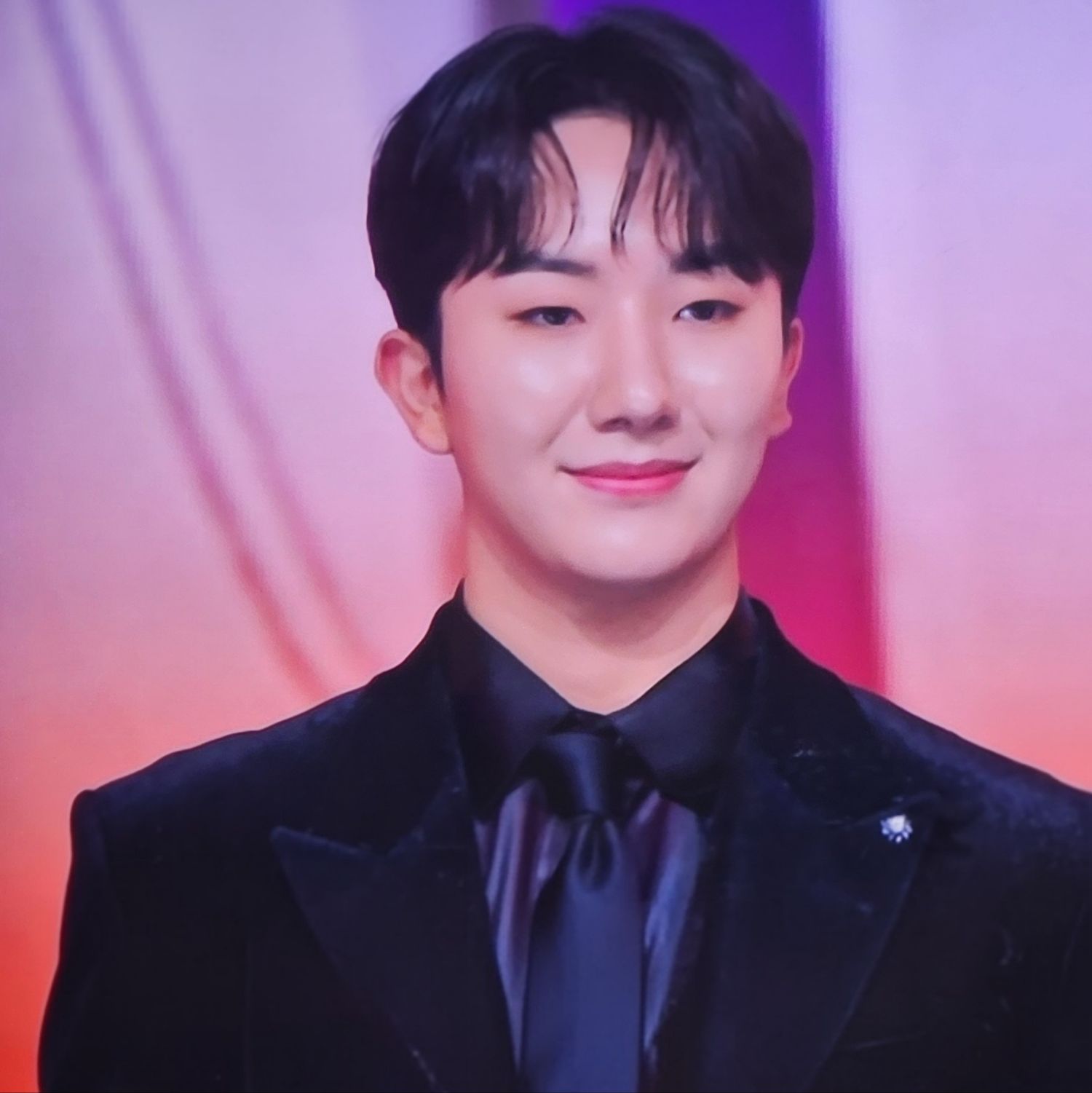 Behind-the-scenes cut of Nam Seungmin