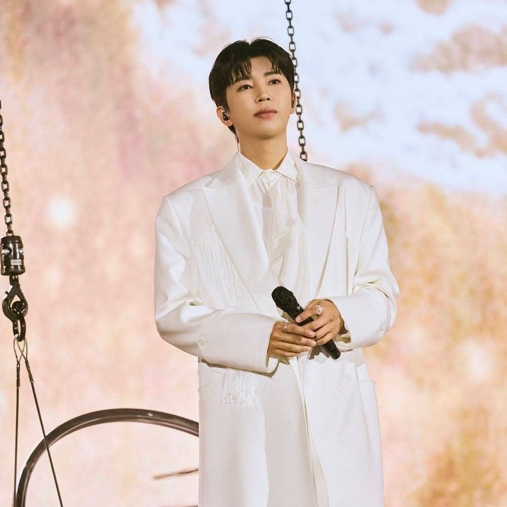 Foto kegiatan terbaru dari Lim Youngwoong