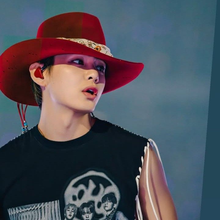 Latest photo of Kim Taehyung (V)