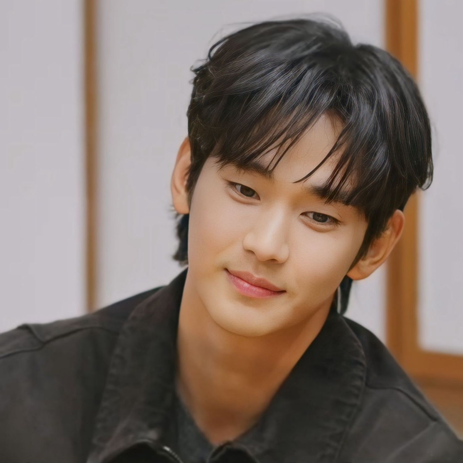 金秀贤的幕后花絮