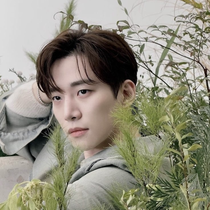 李俊昊的最新照片