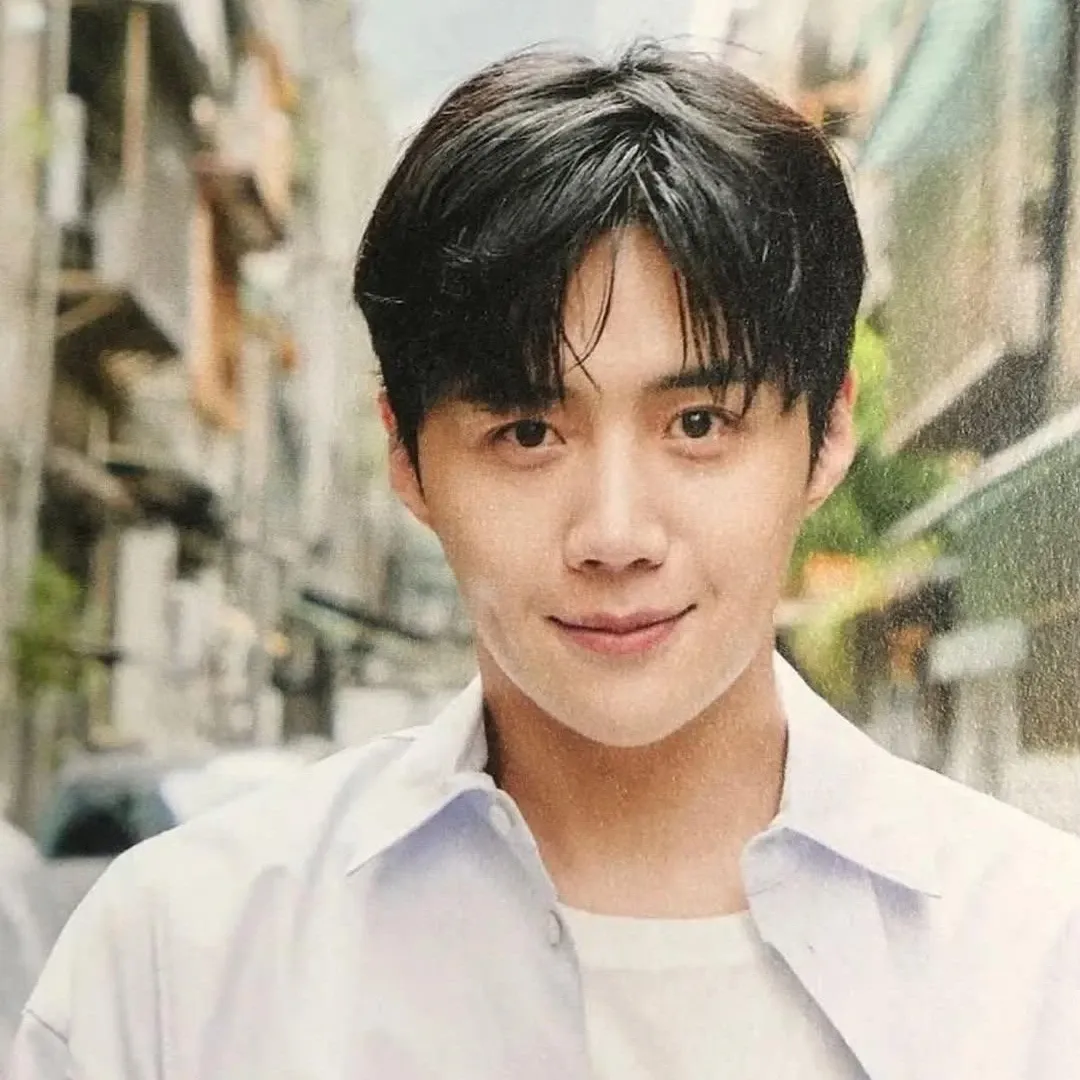 Foto terbaru dari Kim Seonho
