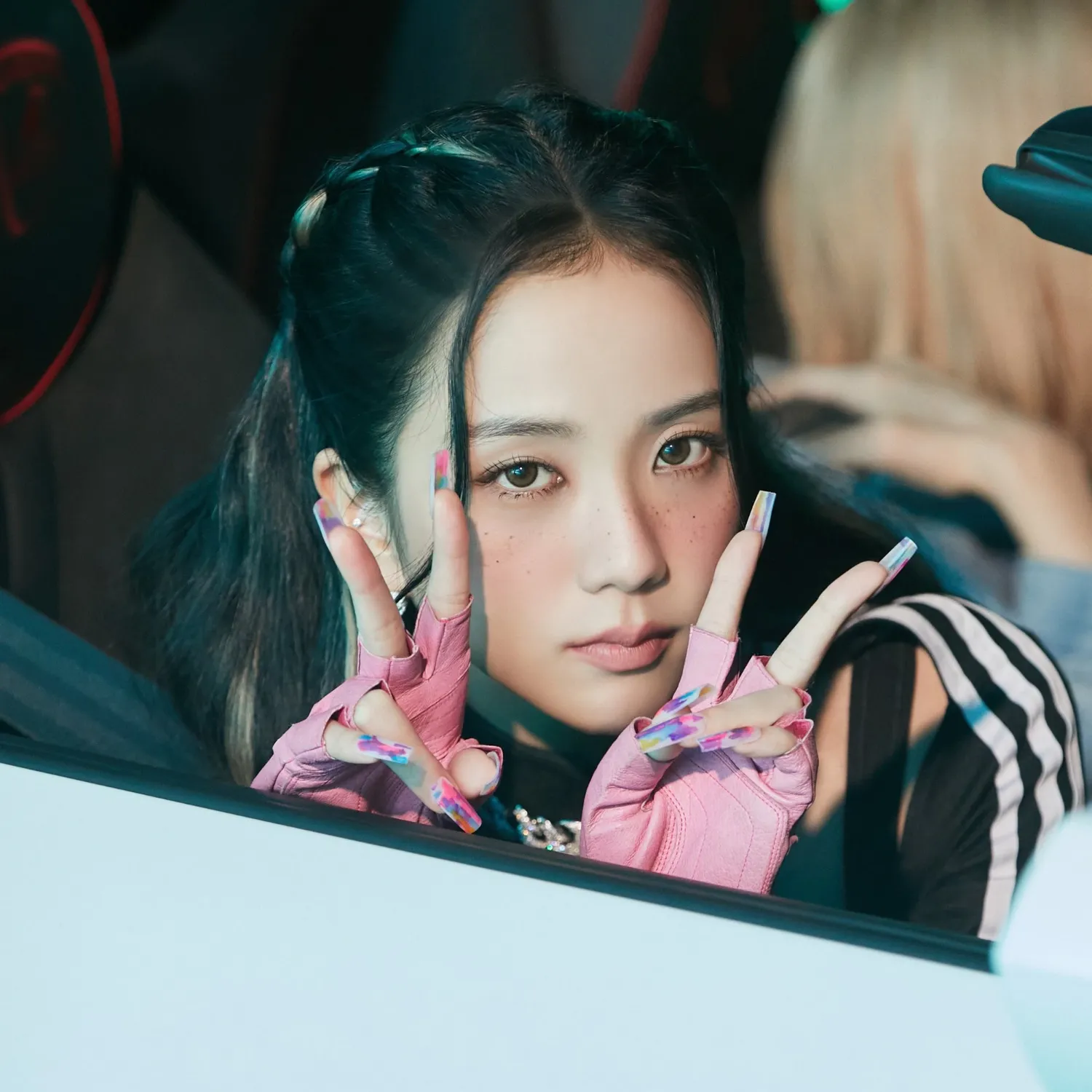 Recent activity shot of Jisoo (1995)