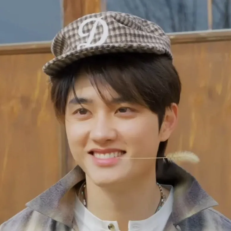 Foto terbaru dari Doh Kyungsoo (D.O.)