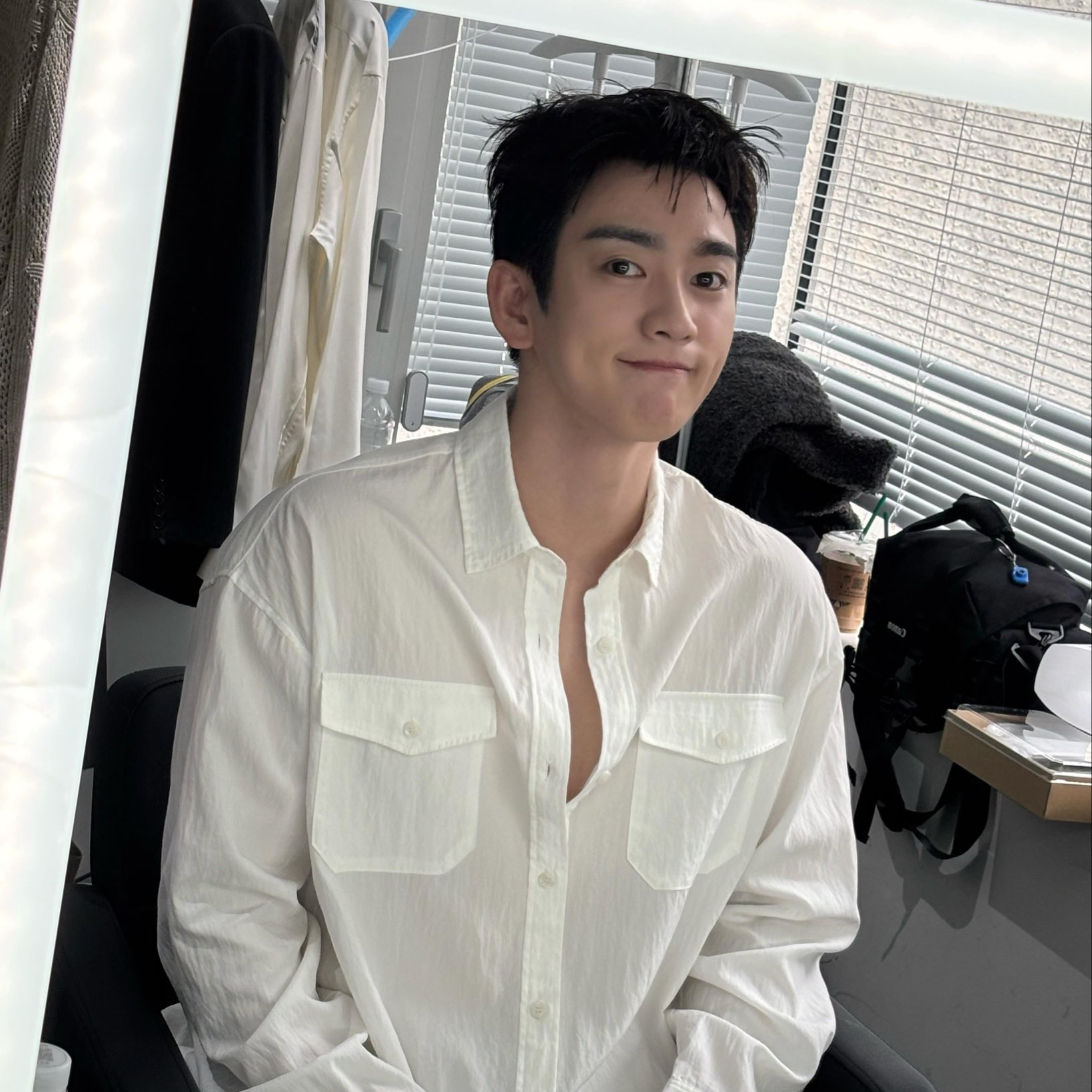 Foto terbaru dari Park Jinyoung
