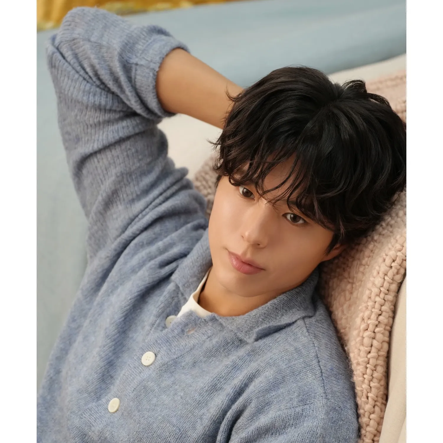 Behind-the-scenes cut of Park Bogum