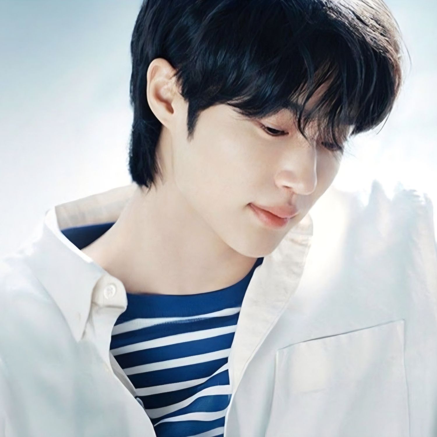 Behind-the-scenes cut of Byeon Wooseok