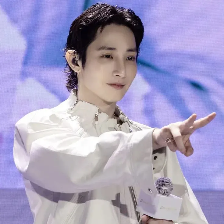 A moment captured by a fan of Lee Soohyuk