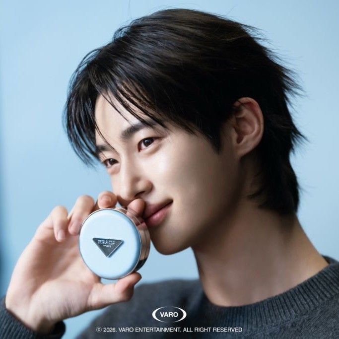 Latest photo of Byeon Wooseok