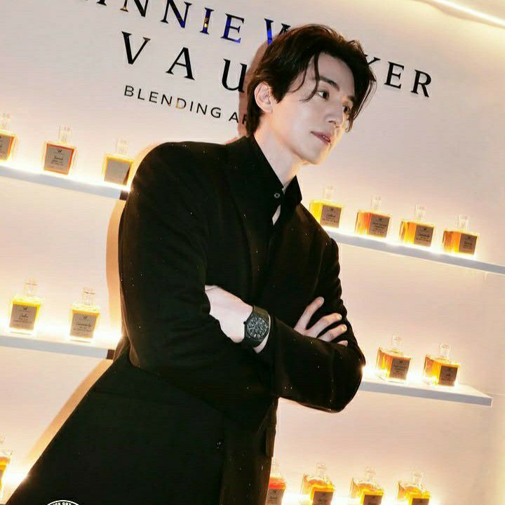 Latest photo of Lee Dongwook