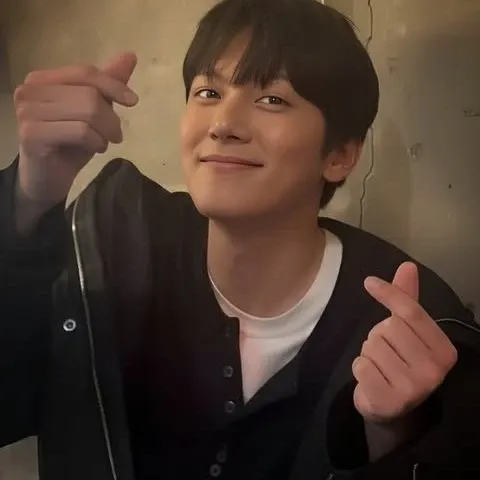 A moment captured by a fan of Ji Changwook