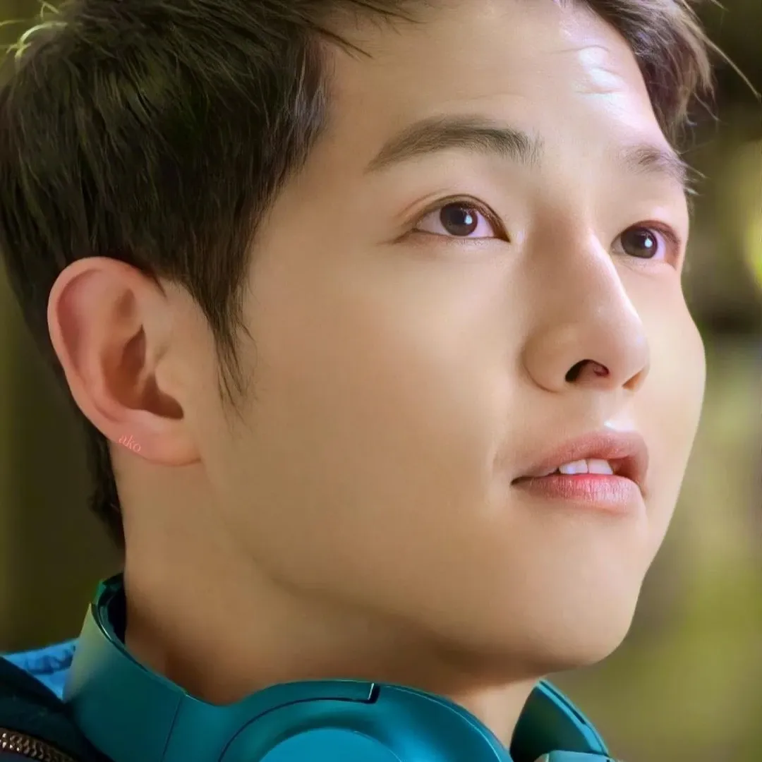 Cuplikan di balik layar dari Song Joongki