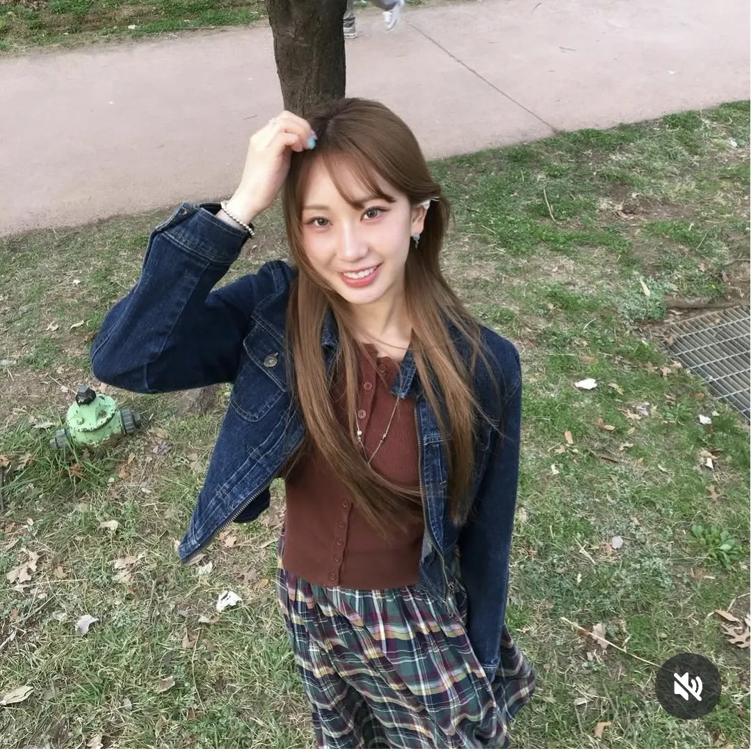 Momen yang diabadikan oleh penggemar Jeon Yujin