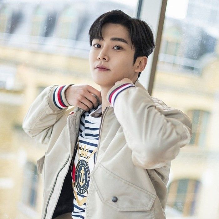 路云的最新照片