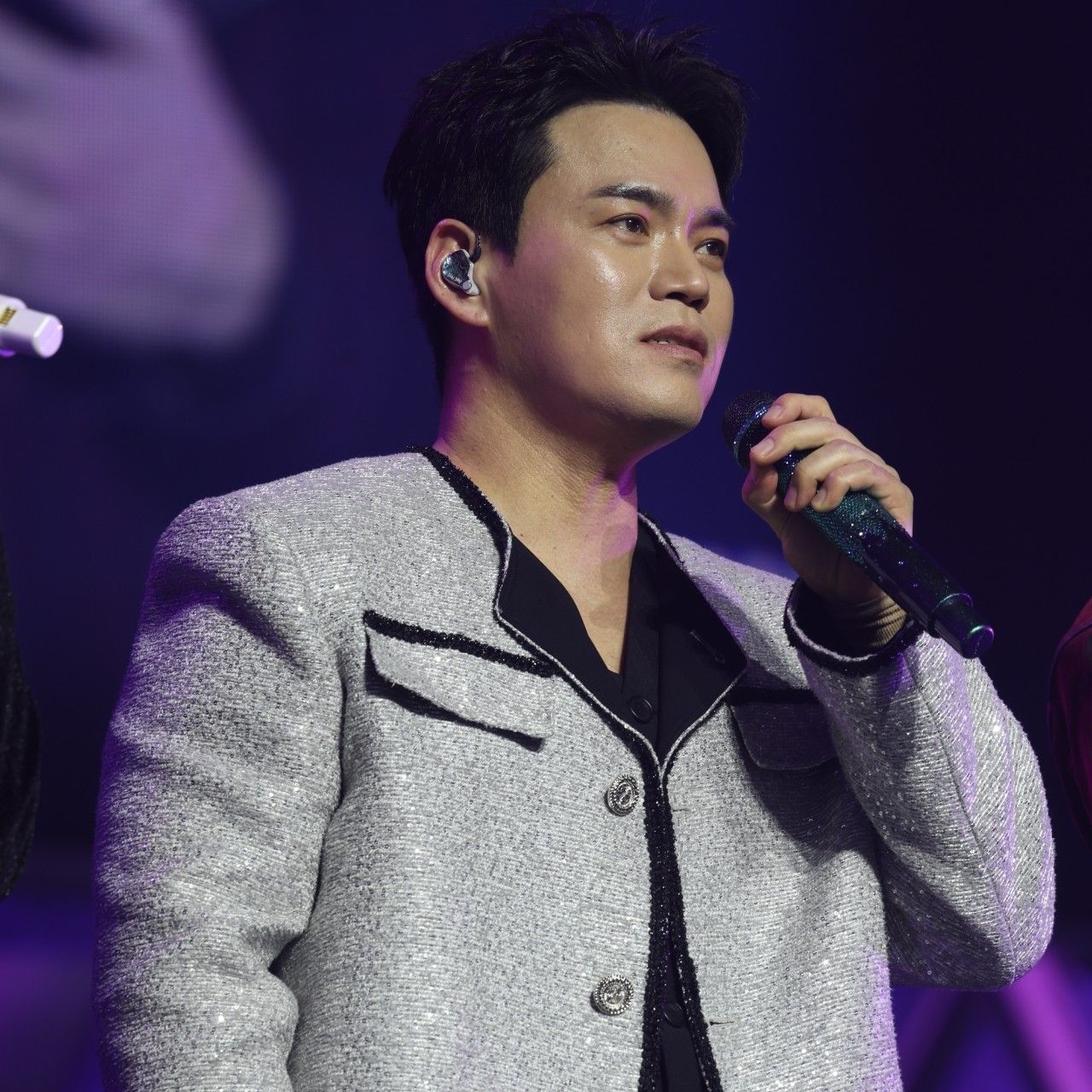 粉丝拍下的天鹿潭瞬间