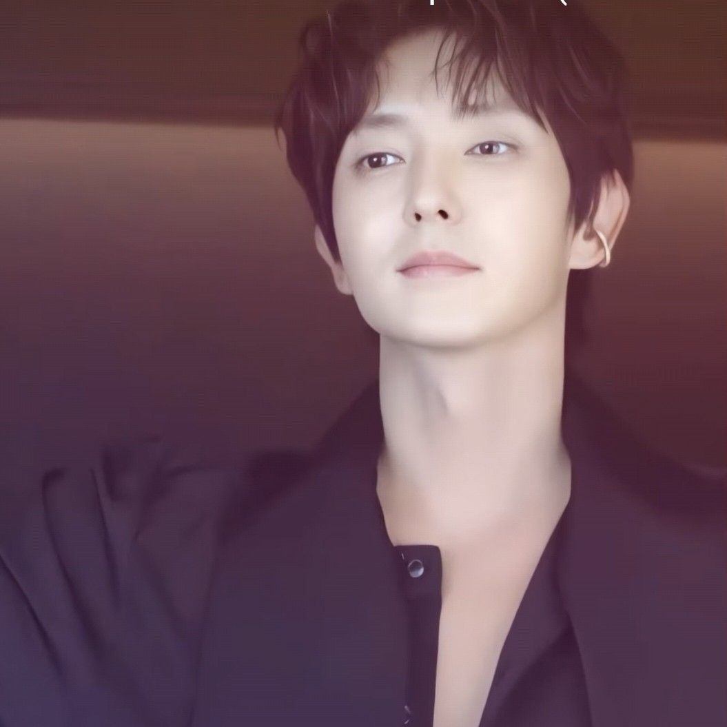 Recent activity shot of Lee Joongi