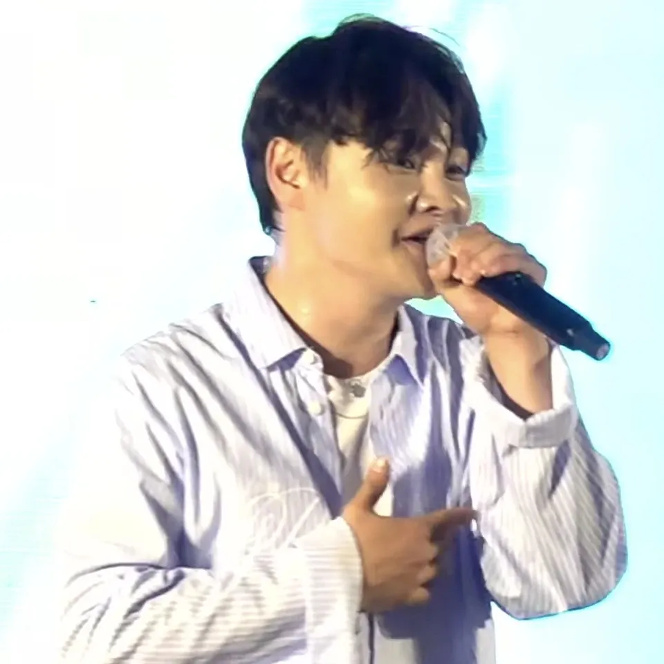박서진 최근 활동샷