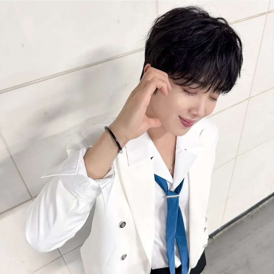 Latest photo of Hwang Yunsung