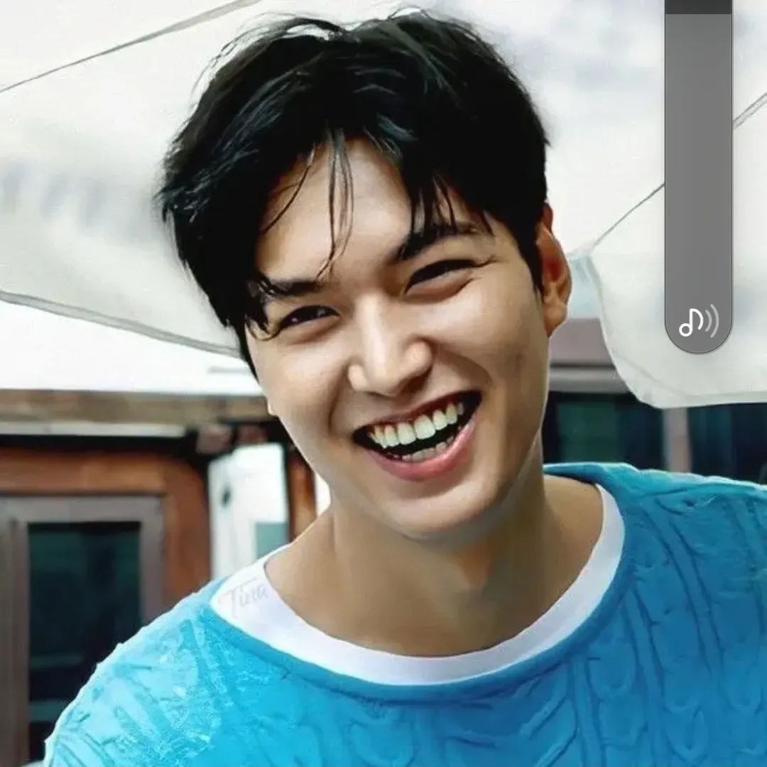 A moment captured by a fan of Lee Minho