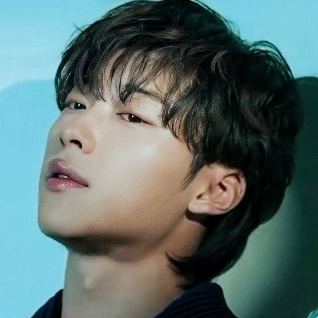 Behind-the-scenes cut of Woo Dohwan