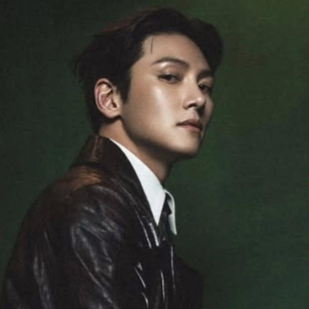 지창욱 최근 활동샷