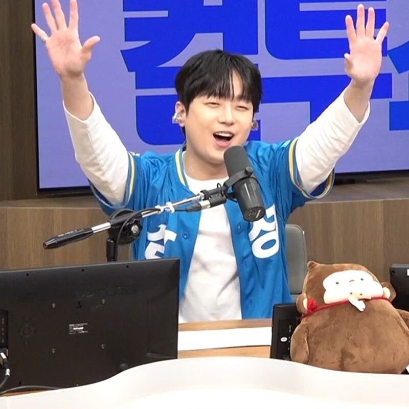 李灿元的最新照片