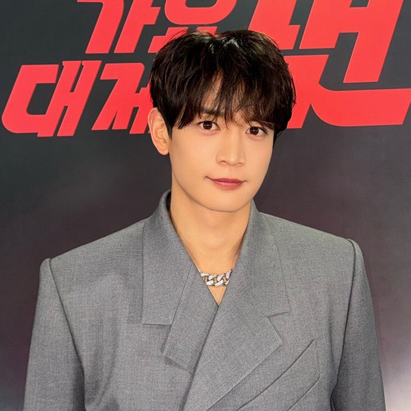 Today’s standout profile photo of Choi Minho on Choeaedol Celeb
