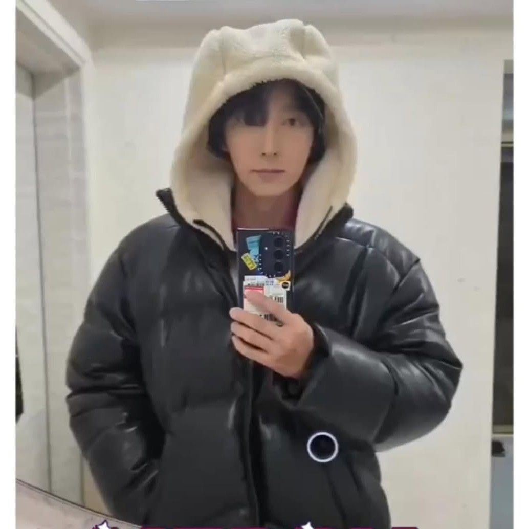 Recent activity shot of Lee Joongi