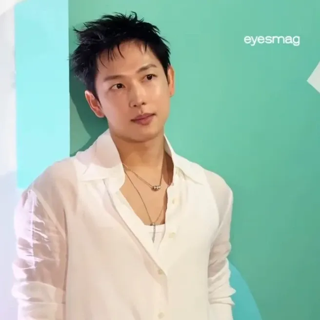 A moment captured by a fan of Yim Siwan