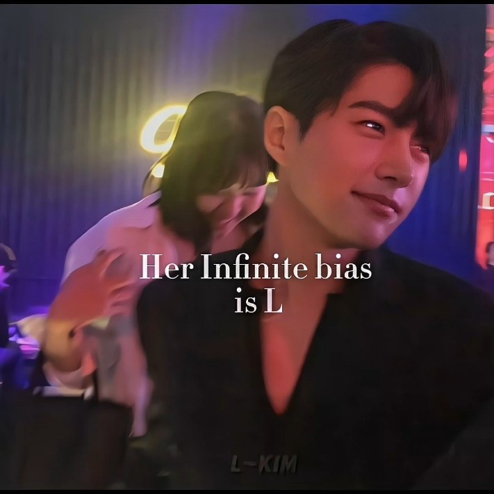 Latest photo of Kim Myungsoo (L)