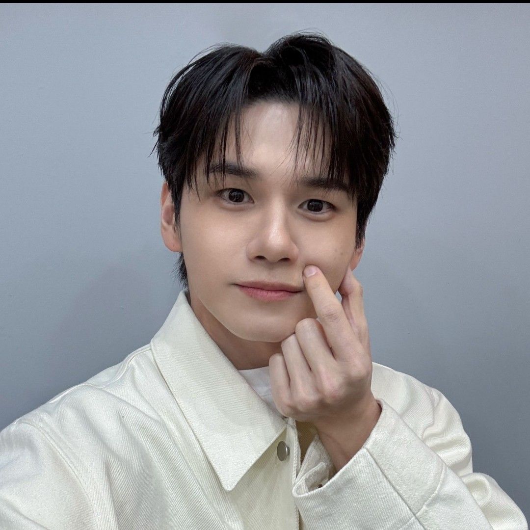 옹성우의 최신 사진