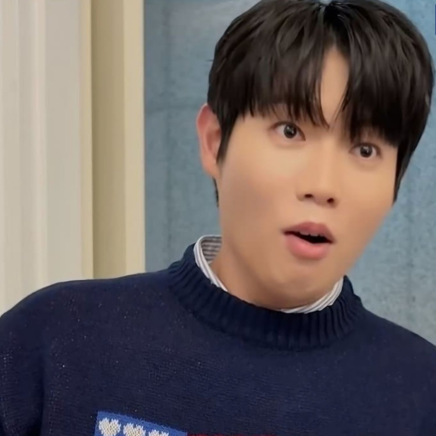 A moment captured by a fan of Son Taejin