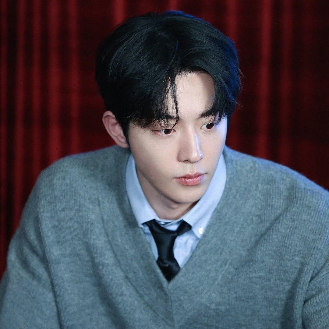 Behind-the-scenes cut of Nam Joohyuk