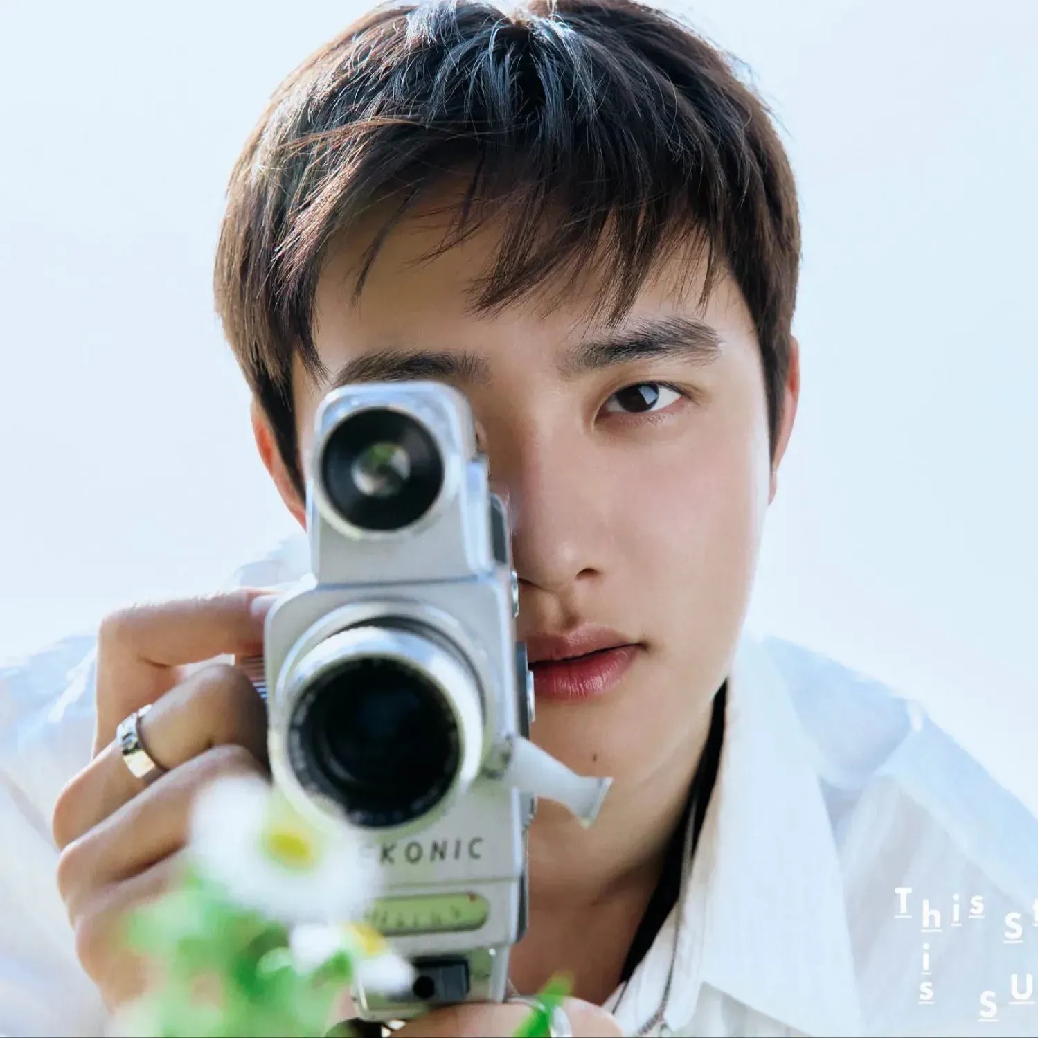 Cuplikan di balik layar dari Doh Kyungsoo (D.O.)