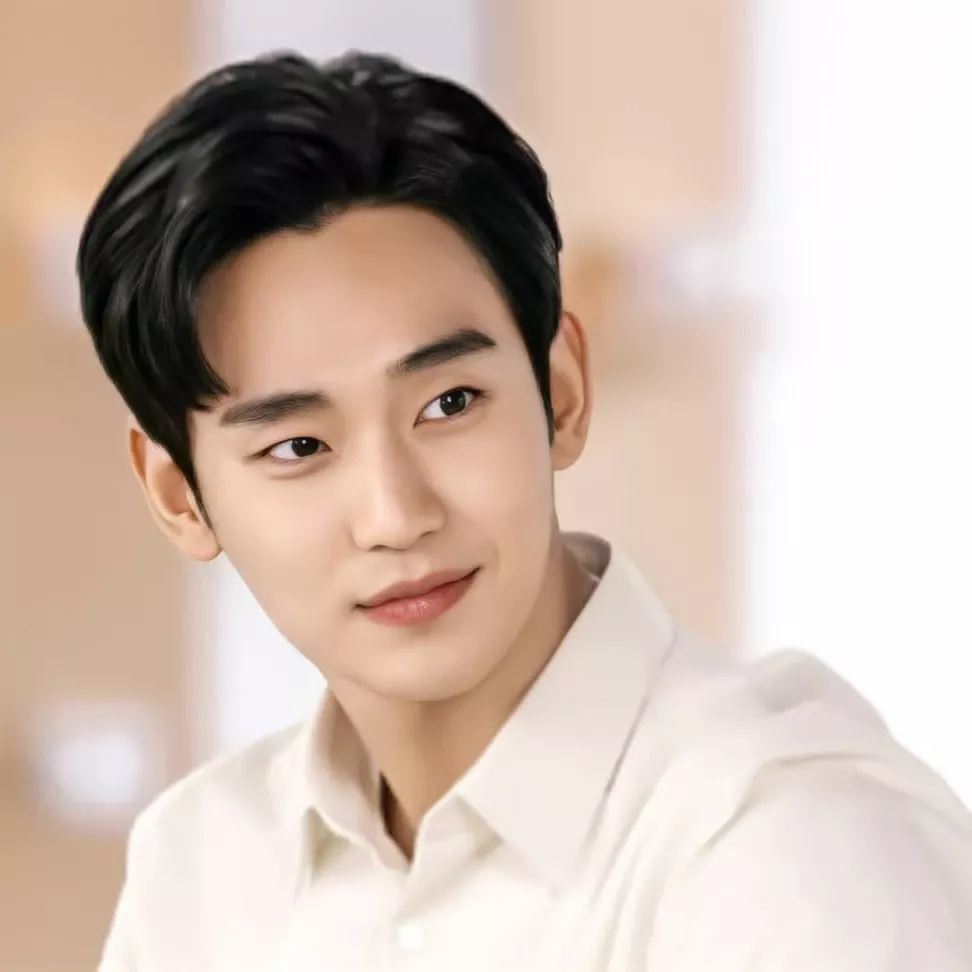 Latest photo of Kim Soohyun