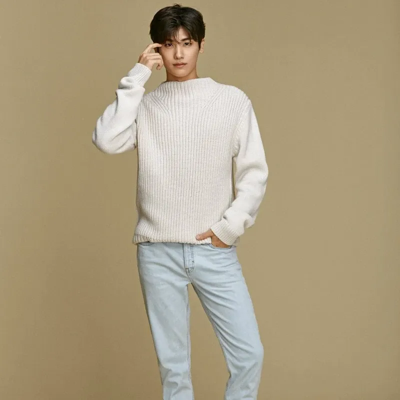 Latest photo of Park Hyungsik