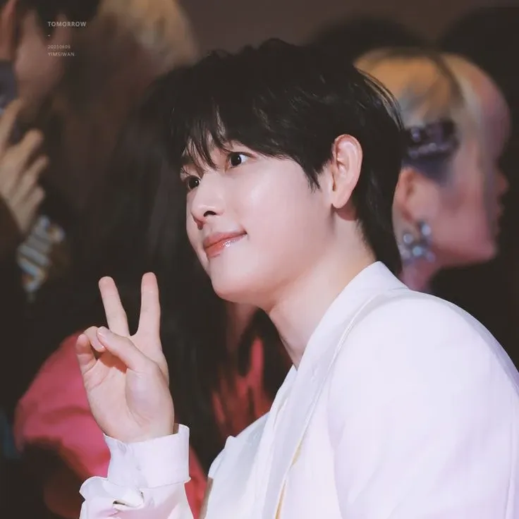 A moment captured by a fan of Yim Siwan