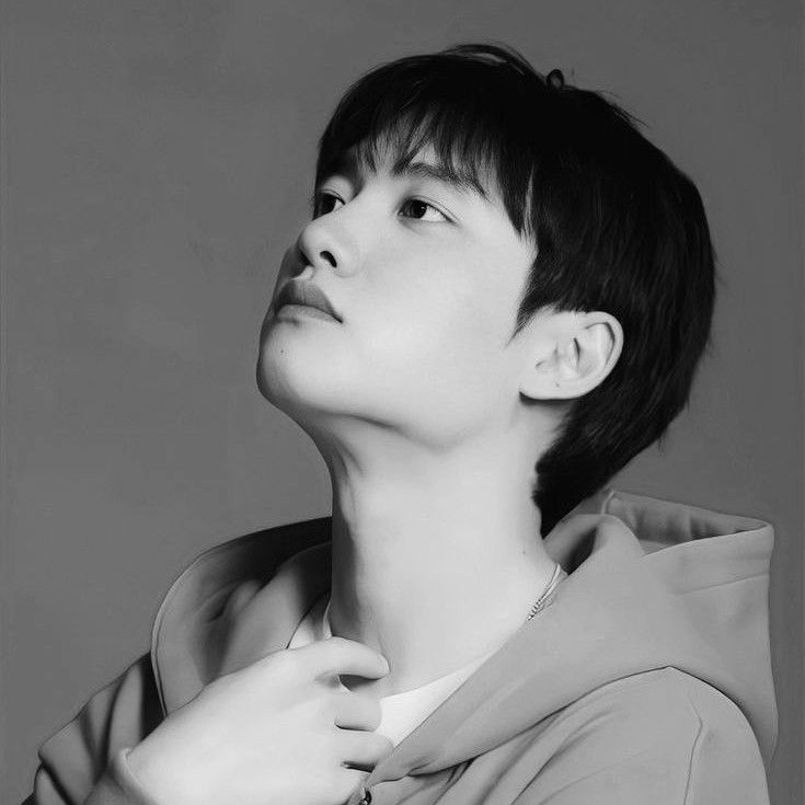 Foto kegiatan terbaru dari Doh Kyungsoo (D.O.)