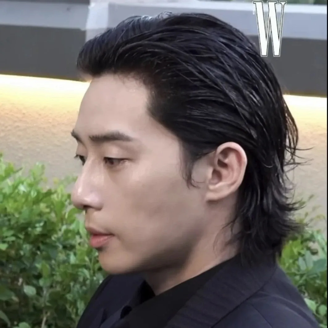 Latest photo of Park Seojoon