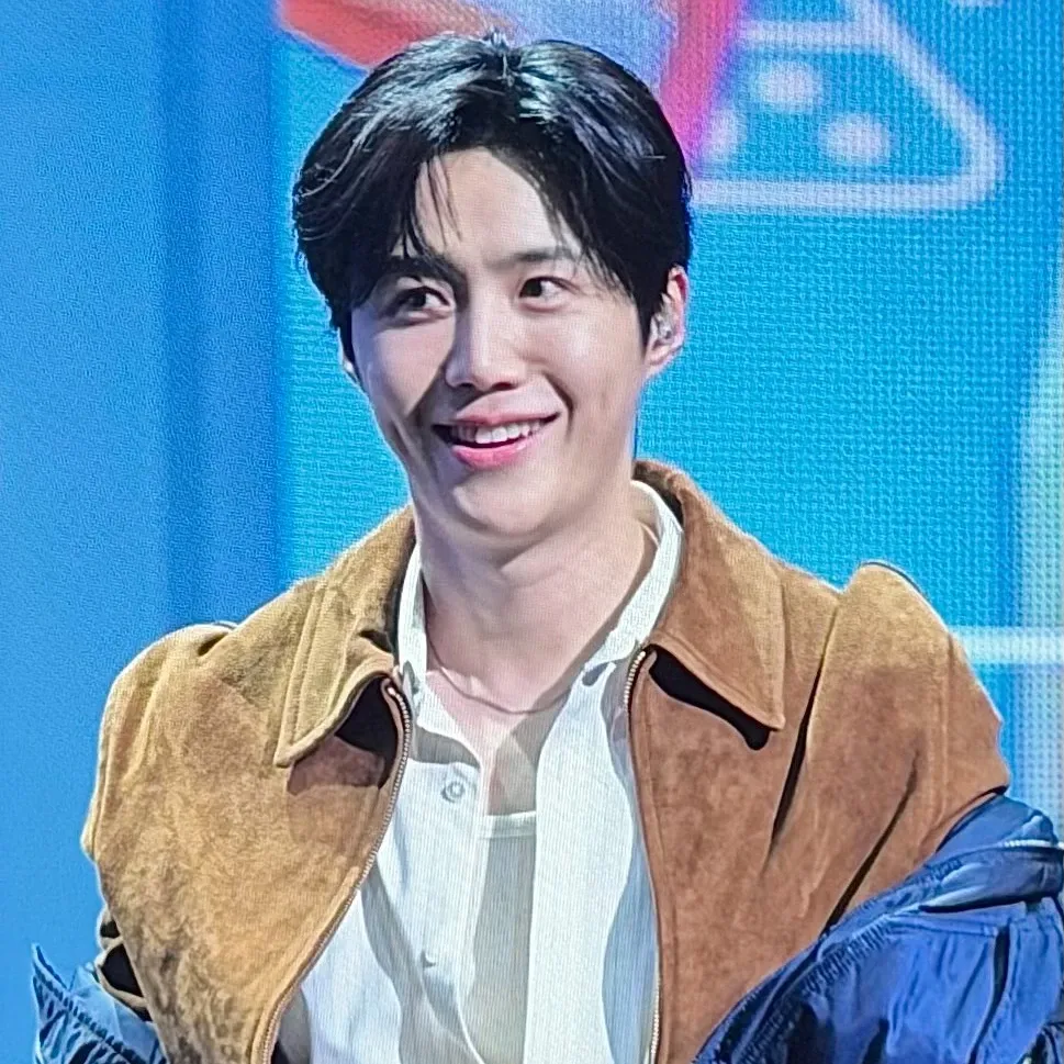 김선호 최근 활동샷