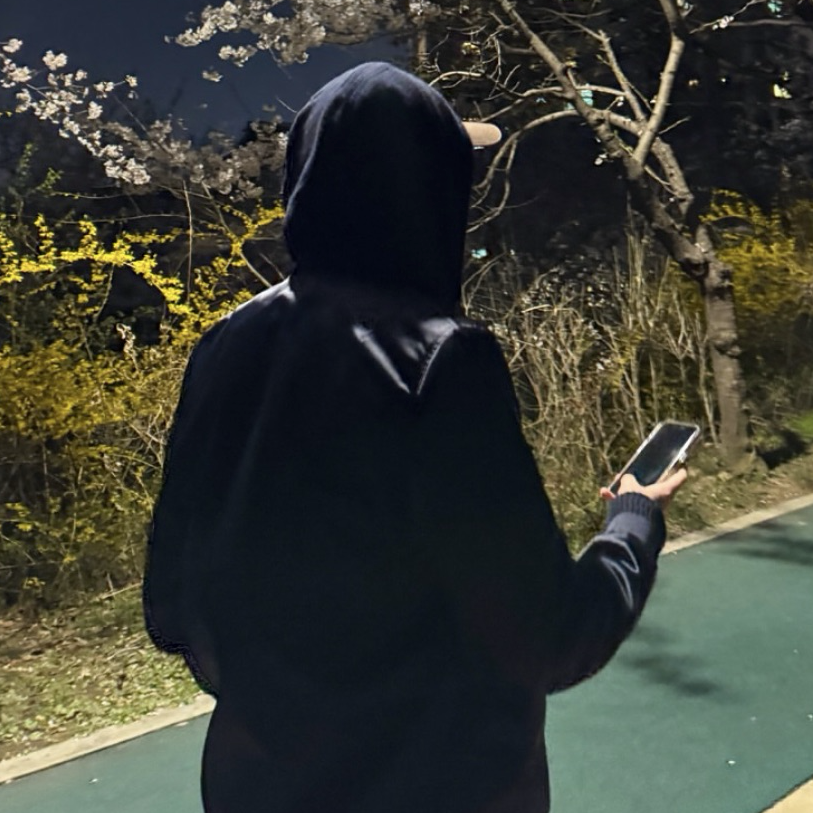 李钟硕的近期活动照