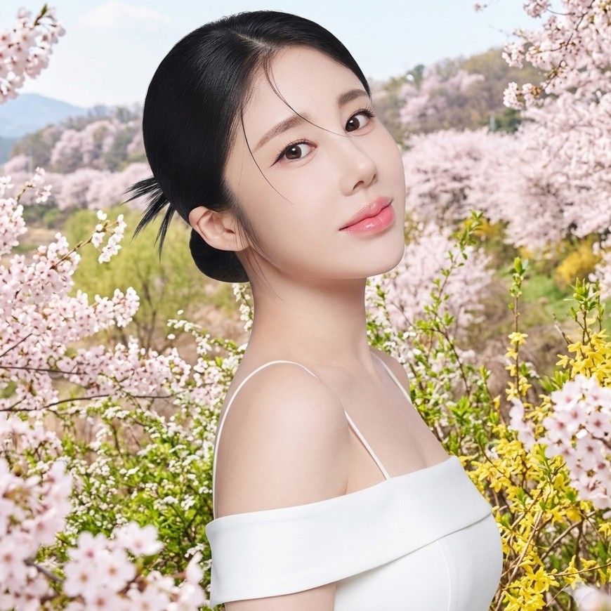 Foto terbaru dari Kim Soyou